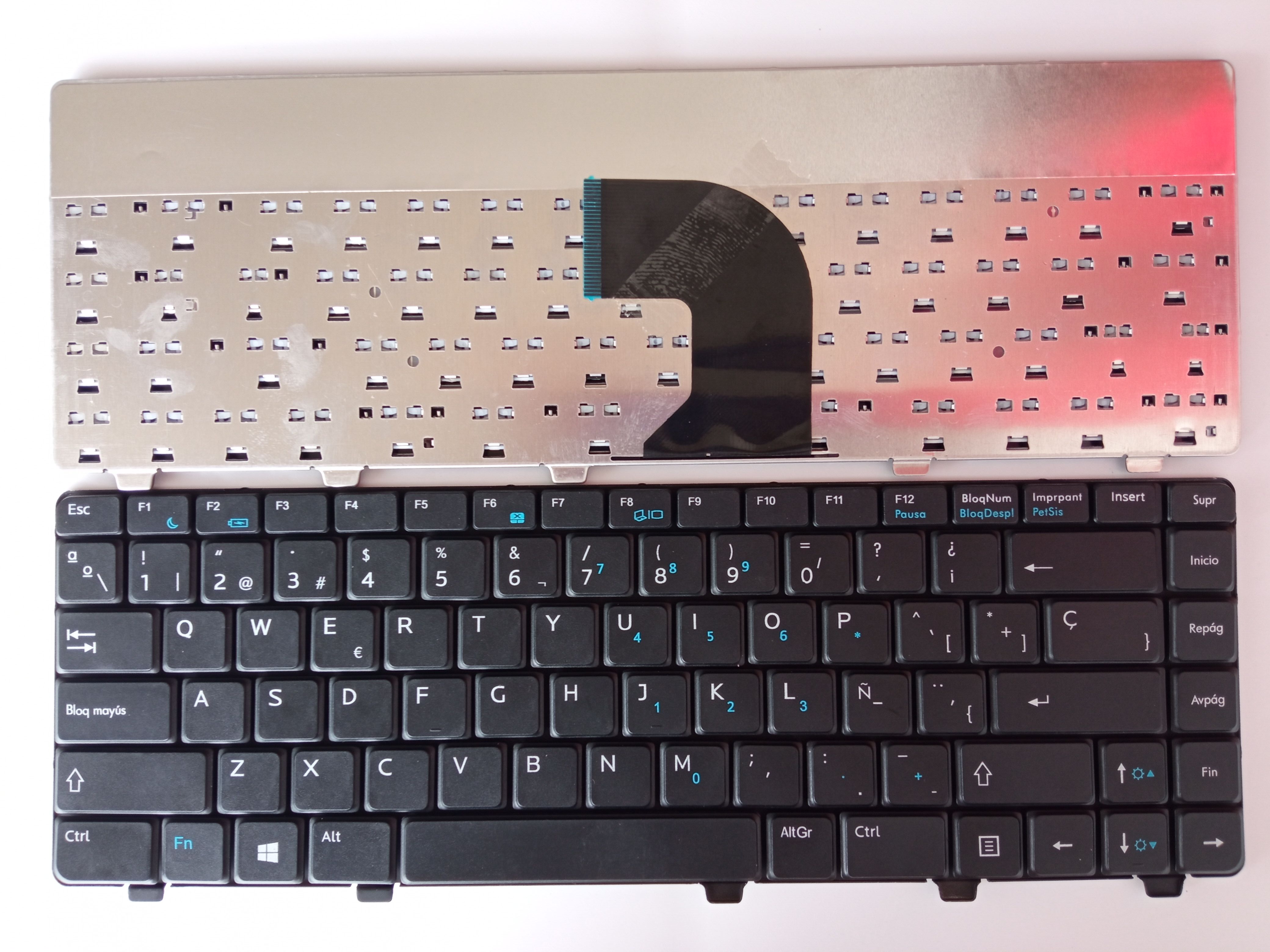 Picture of New Replacement Laptop Keyboard For DELL V3300/V3400 small carriage return BLACK (OEM) SP Layout